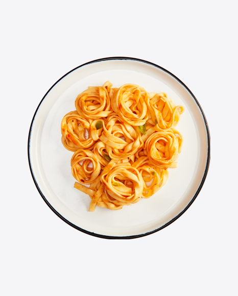 Tagliatelle Pasta w/ Tomato Sauce & Basil