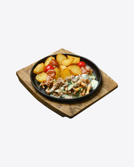 Country Potatoes w/ Chanterelles, Bacon & Sour Cream
