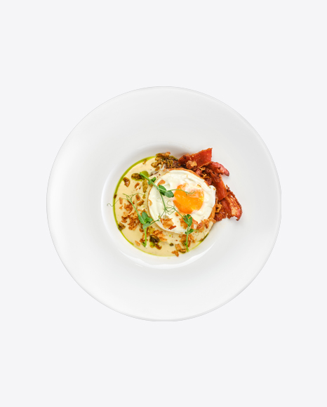 Fried Egg w/ Bacon Slices & Chips